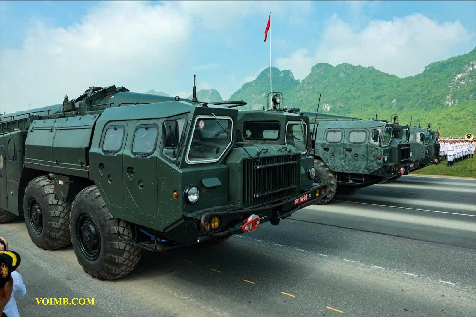 Khí tài quân sự